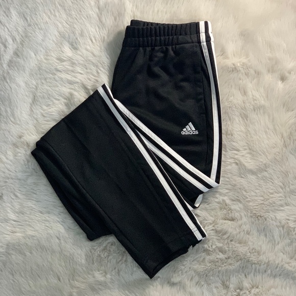 ADIDAS TRACKPANTS *NEVER WORN*